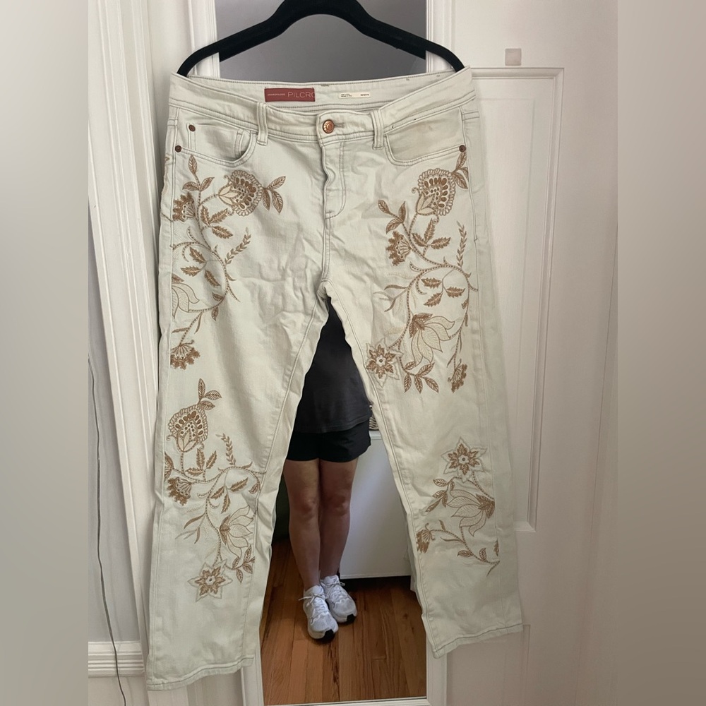 Anthropologie Pilcro Straight-Leg Jeans with Tan Floral Embroidery 29